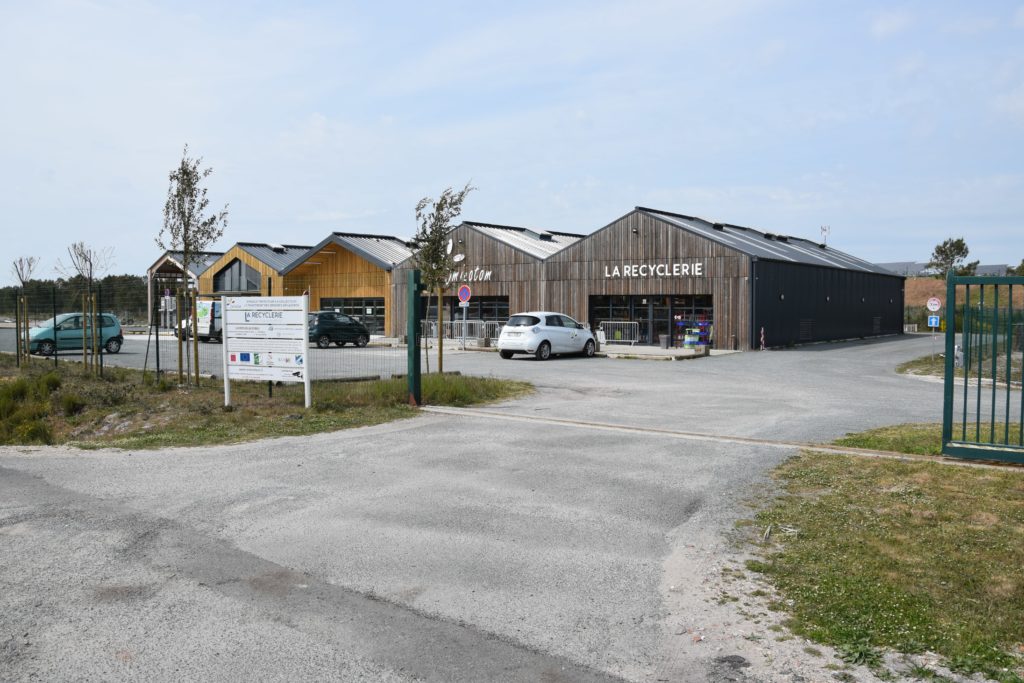 recyclerie 1 La Recyclerie en mai SMICOTOM 33 recyclerie 1 La Recyclerie en mai SMICOTOM 33